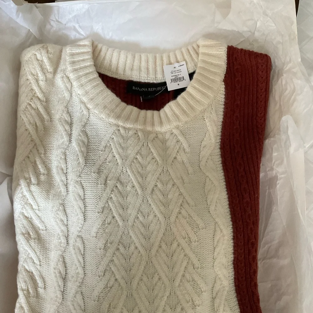 Sweater - Picture 2 of 2